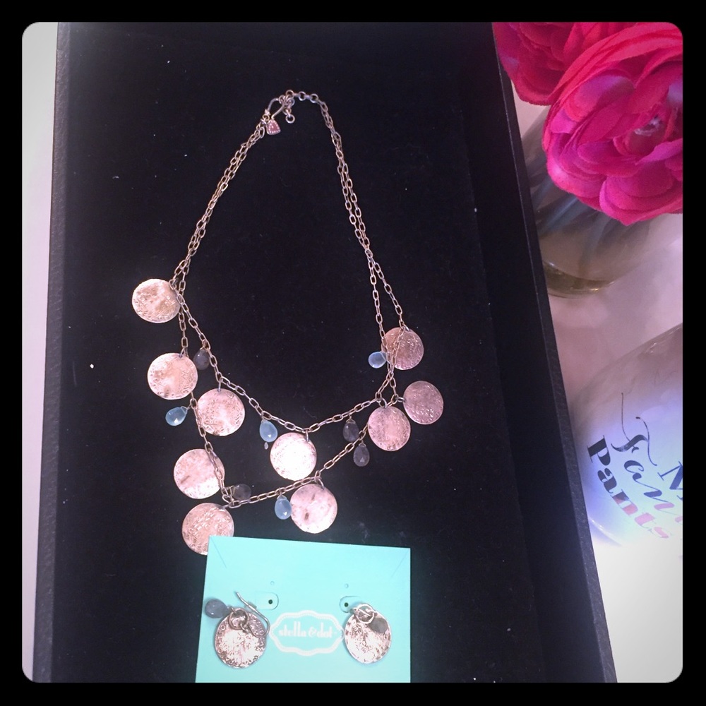 Stella & Dot necklace and earrings